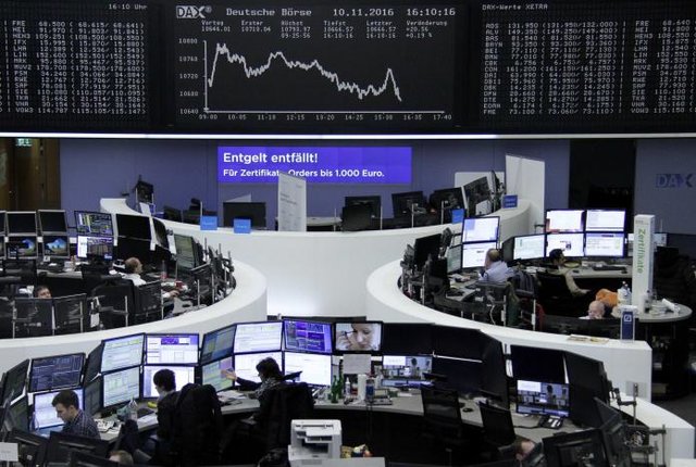 عقب‌نشینی بازارهای سهام جهان پس از صعود انتخاباتی