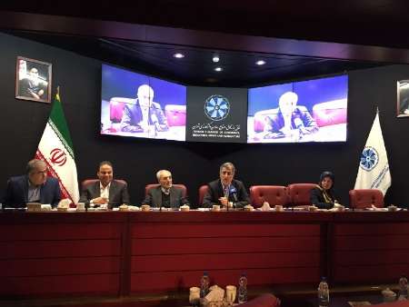 درخواست اتاق تهران ازدولت برای حل مسایل با تامین اجتماعی/ افزایش 4.3درصدی صادرات غیرنفتی