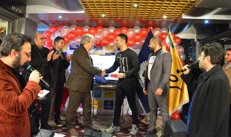 محمدرضا مهربانی؛ برنده خودرو "هایما" جشنواره طلایی بانک تجارت