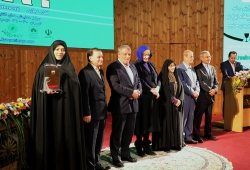 اعطا لوح سپاس پانزدهمین دوره جشنواره برترین های روابط عمومی ایران به روابط عمومی بانک سرمایه 