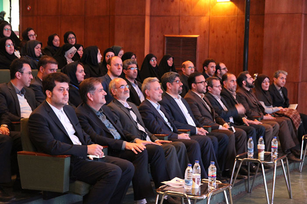 رونمایی از سامانه مدیریت هزینه کرد اعضای هیات علمی دانشگاه تهران با مشارکت بانک ملت