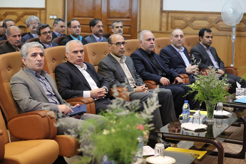 حسین زاده: «آموزش» عنصر جدایی ناپذیر فعالیت های بانک ملی ایران است 