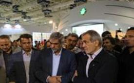 بازدید نایب رئیس مجلس شورای اسلامی، از غرفه بانک کشاورزی در نمایشگاه دام و طیور